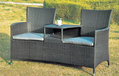 5 mẫu bàn ghế sân vườn đẹp, độc đáo, hút khách nhất hiện nay